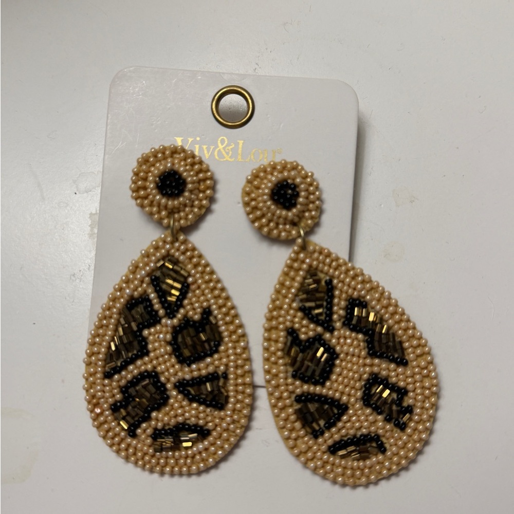 Beaded Teardrop Earrings - Tan and Black Cheetah